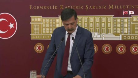 Erkan Baş: “Yurttaşlara Verecek Çadırımız Yok, Lakin Tayyip Erdoğan’ın Sarayları Var. Prestijiniz Batsın”