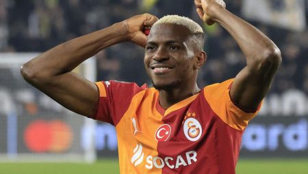 Victor Osimhen’e olay yaratacak davet: Onu ekibimde görmek isterim