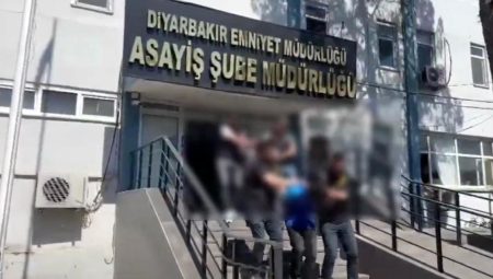 Diyarbakır’da Banka Taarruzunda 2 Tutuklama